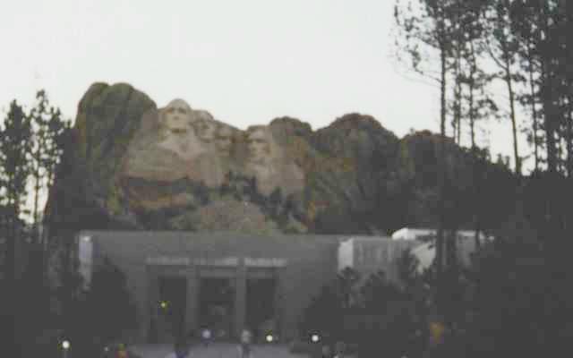[ Mount Rushmore ]