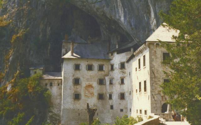 [ Postojna ]